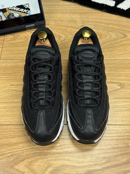 Nike Air Max 95 (40)