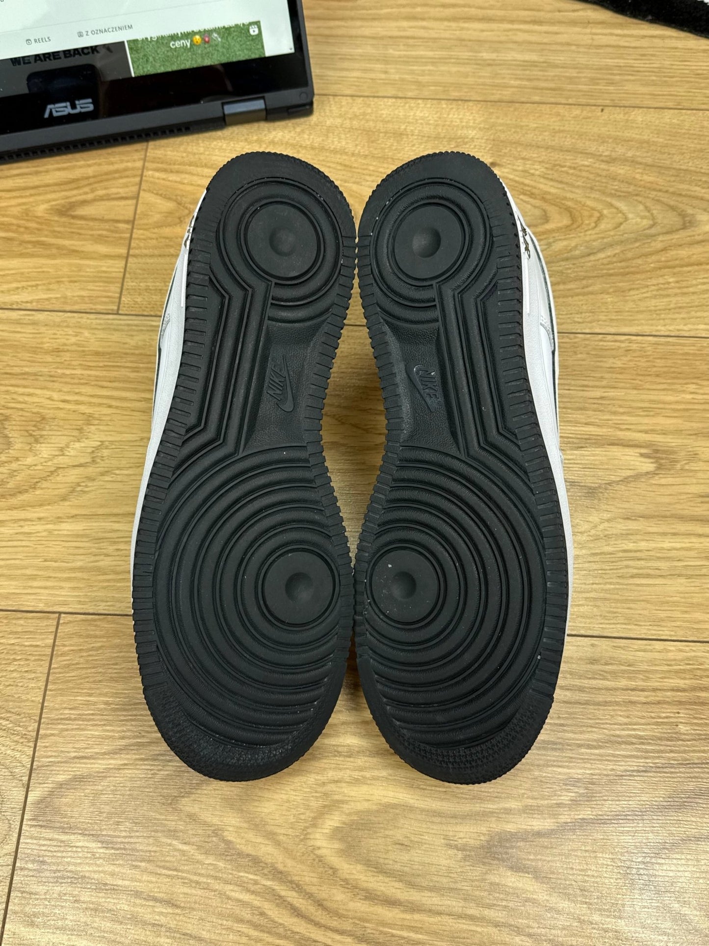 Nike Air Force 1 Low (44)