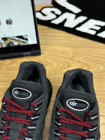Nike Air Max 95 (44)