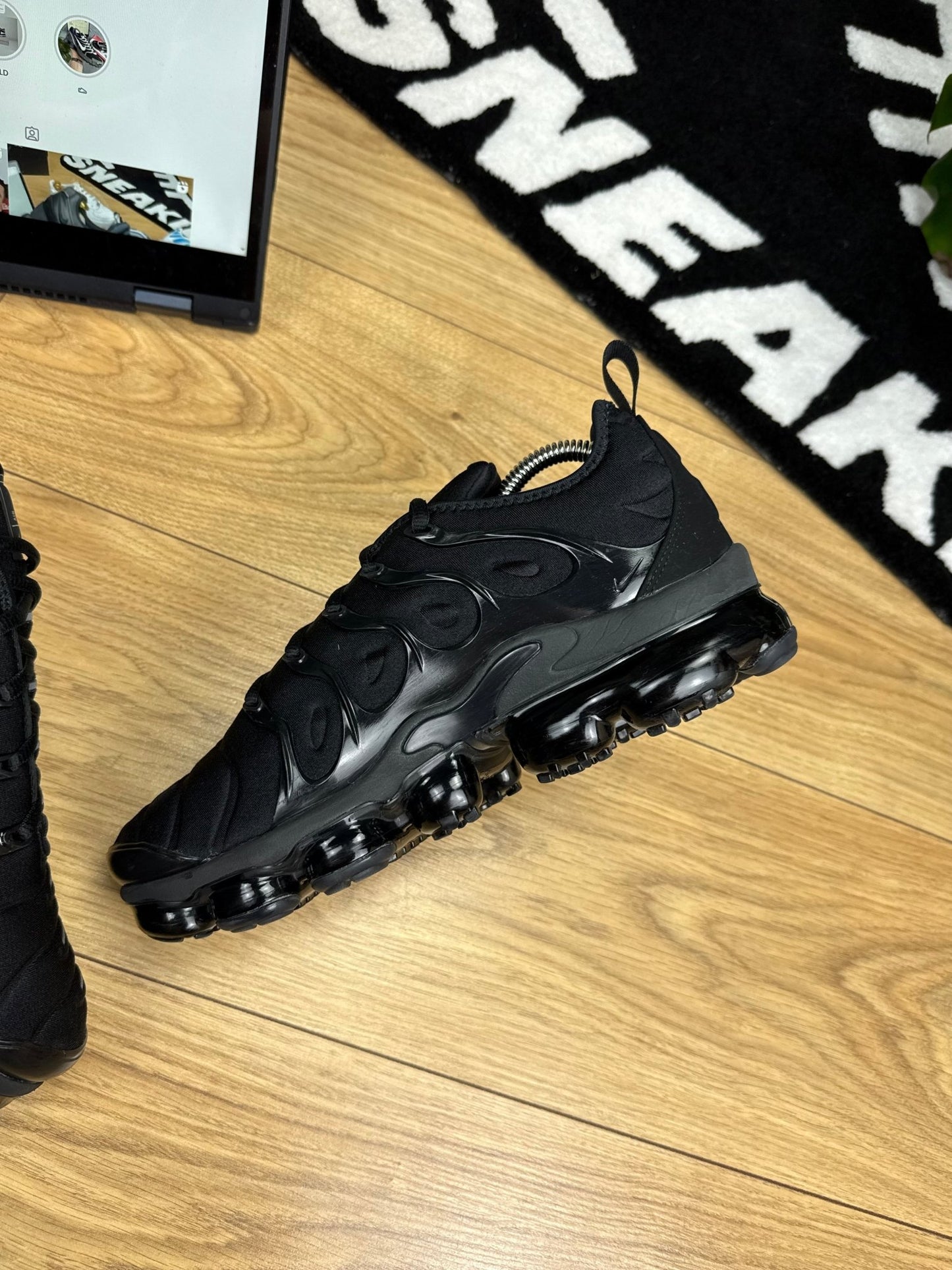 Nike Air Vapormax Plus (42)