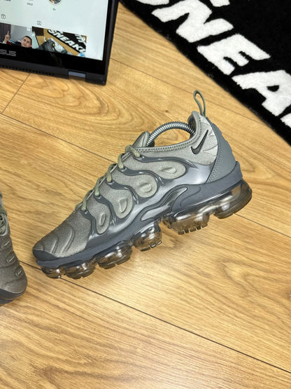 Nike Air Vapormax Plus (41)