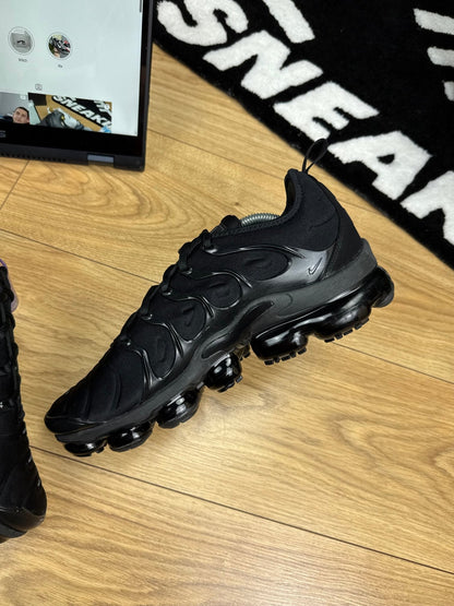 Nike Air Vapormax Plus (45)