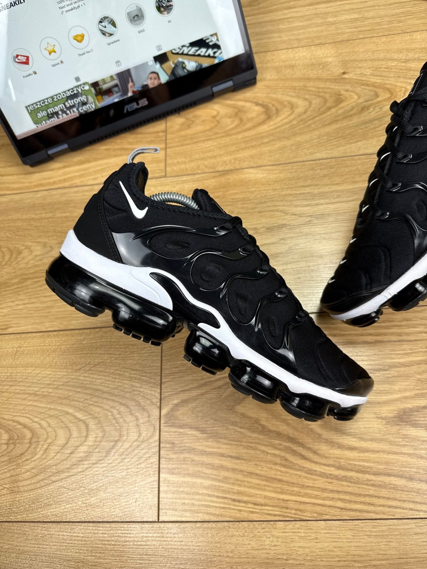 Nike Air Vapormax Plus (44)