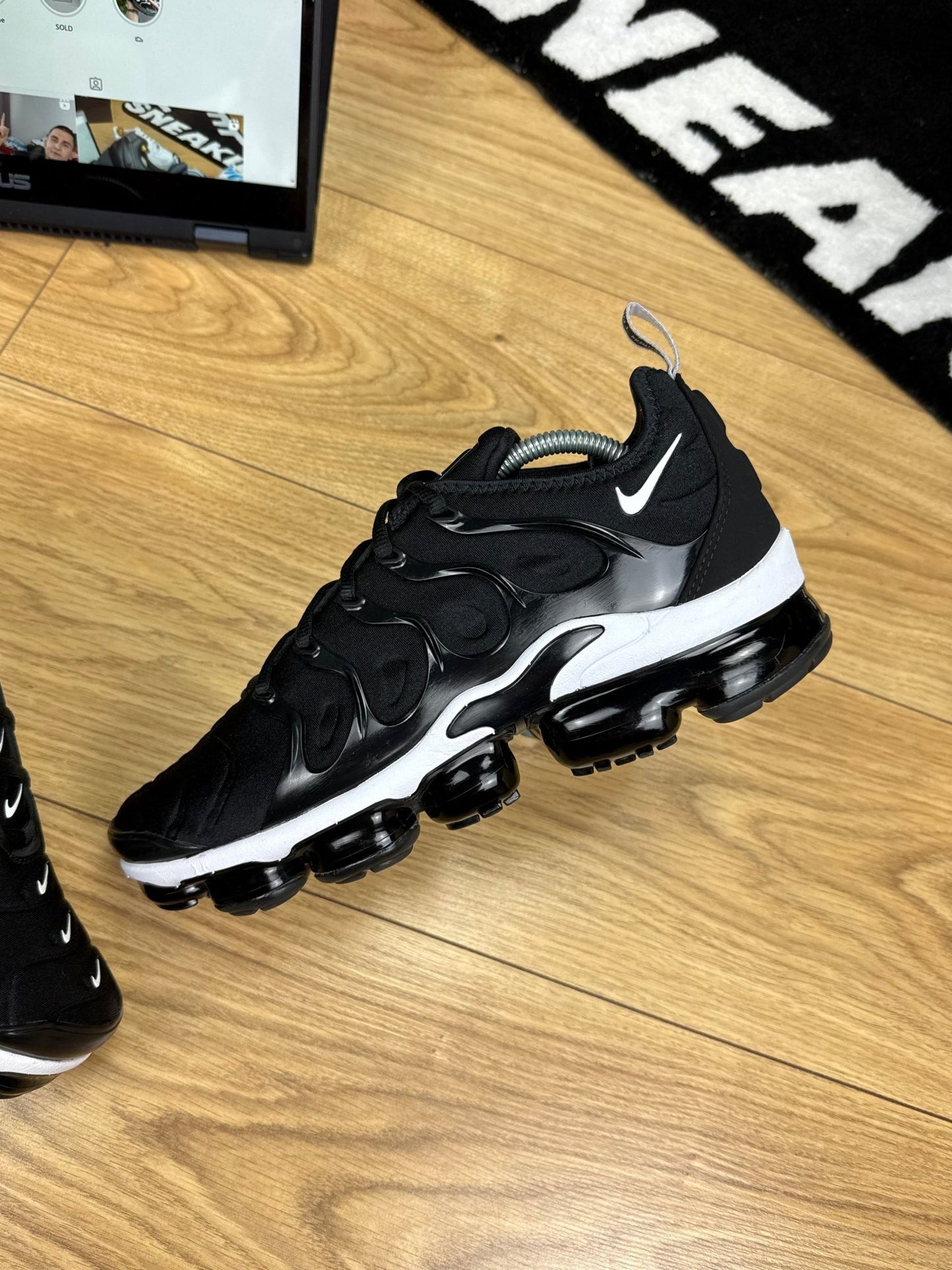 Nike Air Vapormax Plus (44)