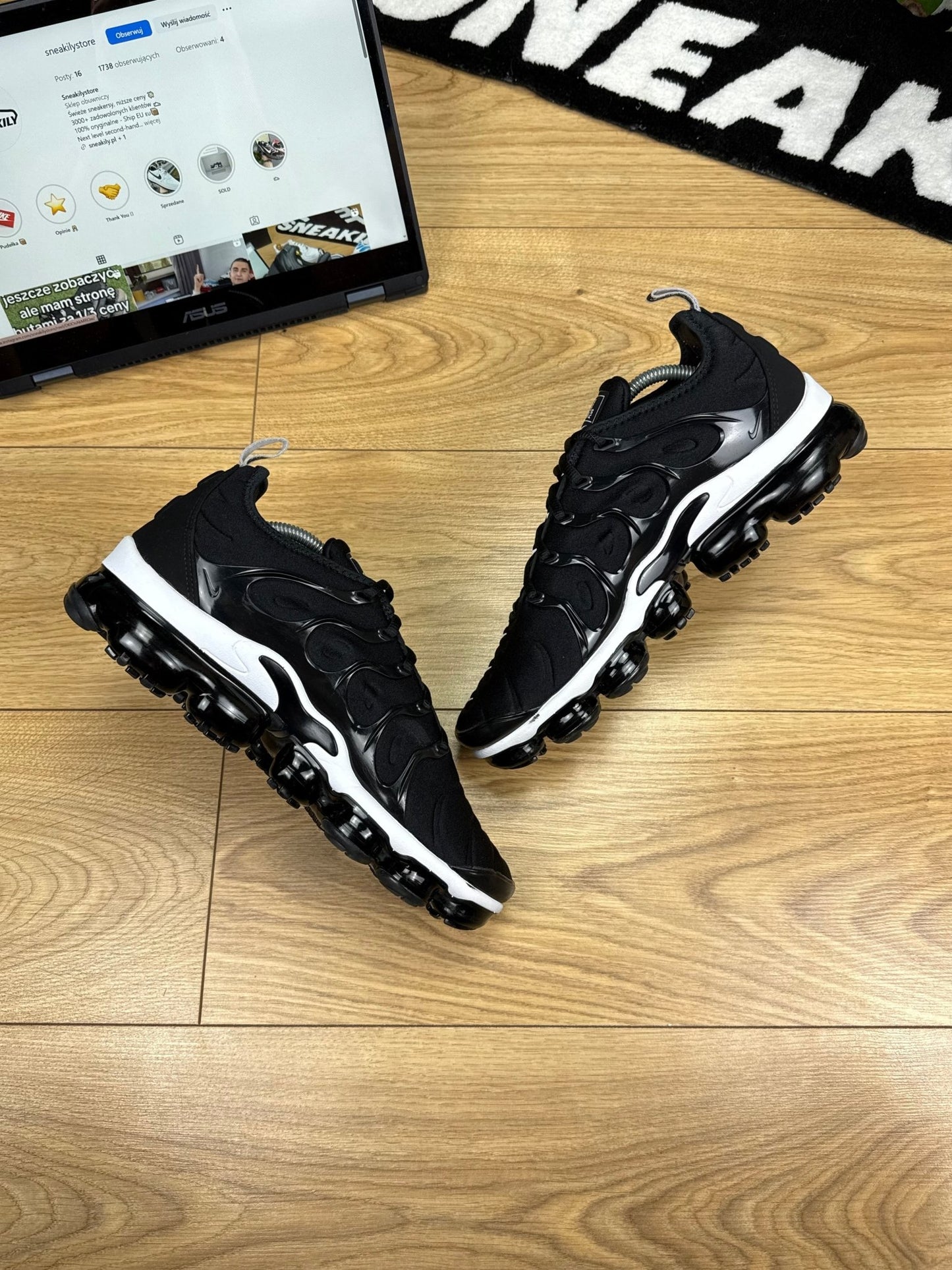 Nike Air Vapormax Plus (44)