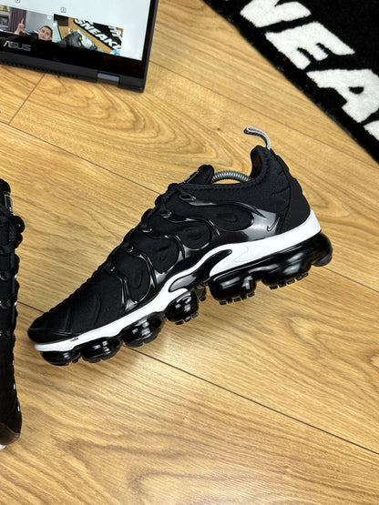 Nike Air Vapormax Plus (44)