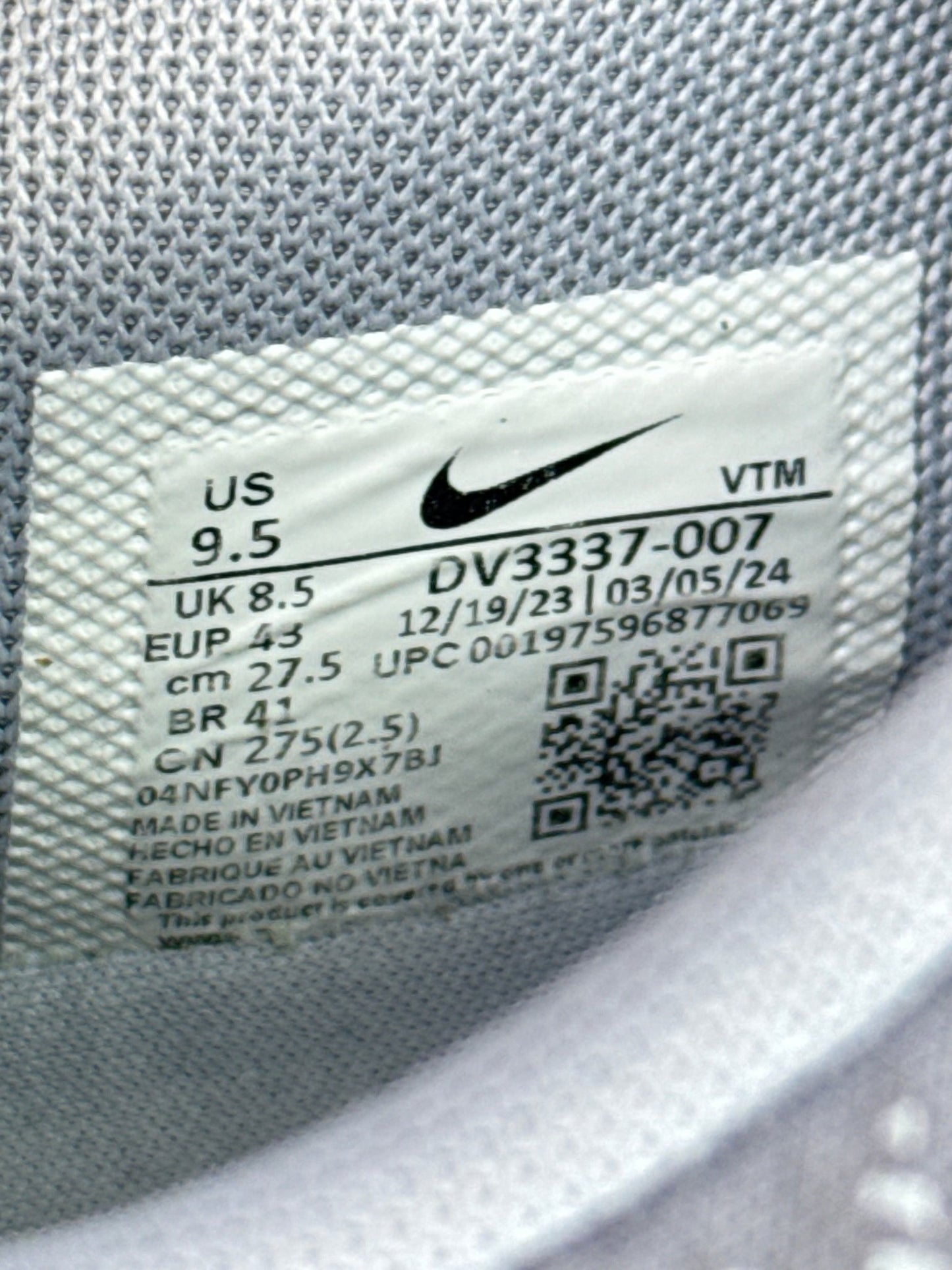 Nike Air Max DN (43)