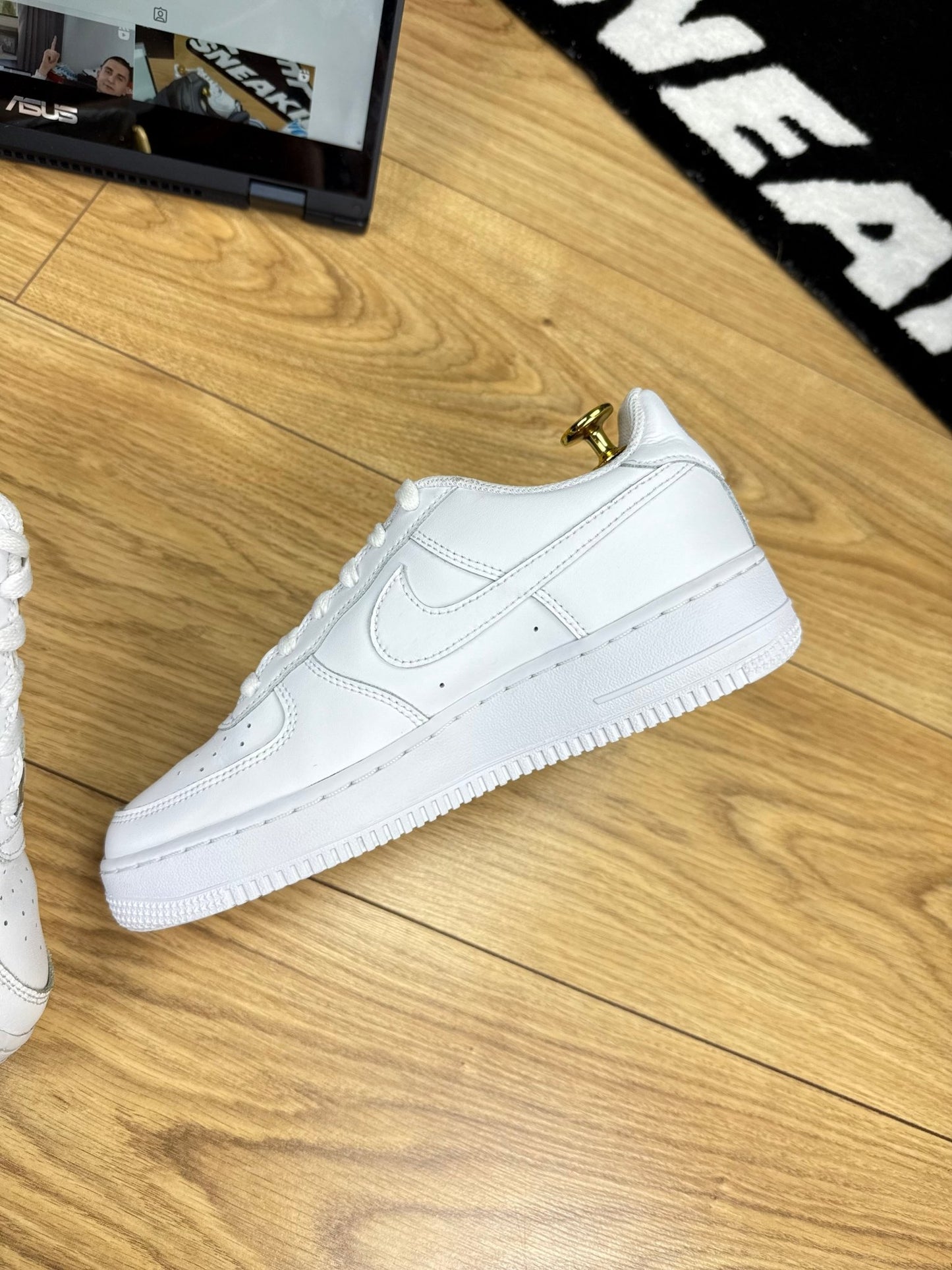 Nike Air Force 1 Low (38.5)
