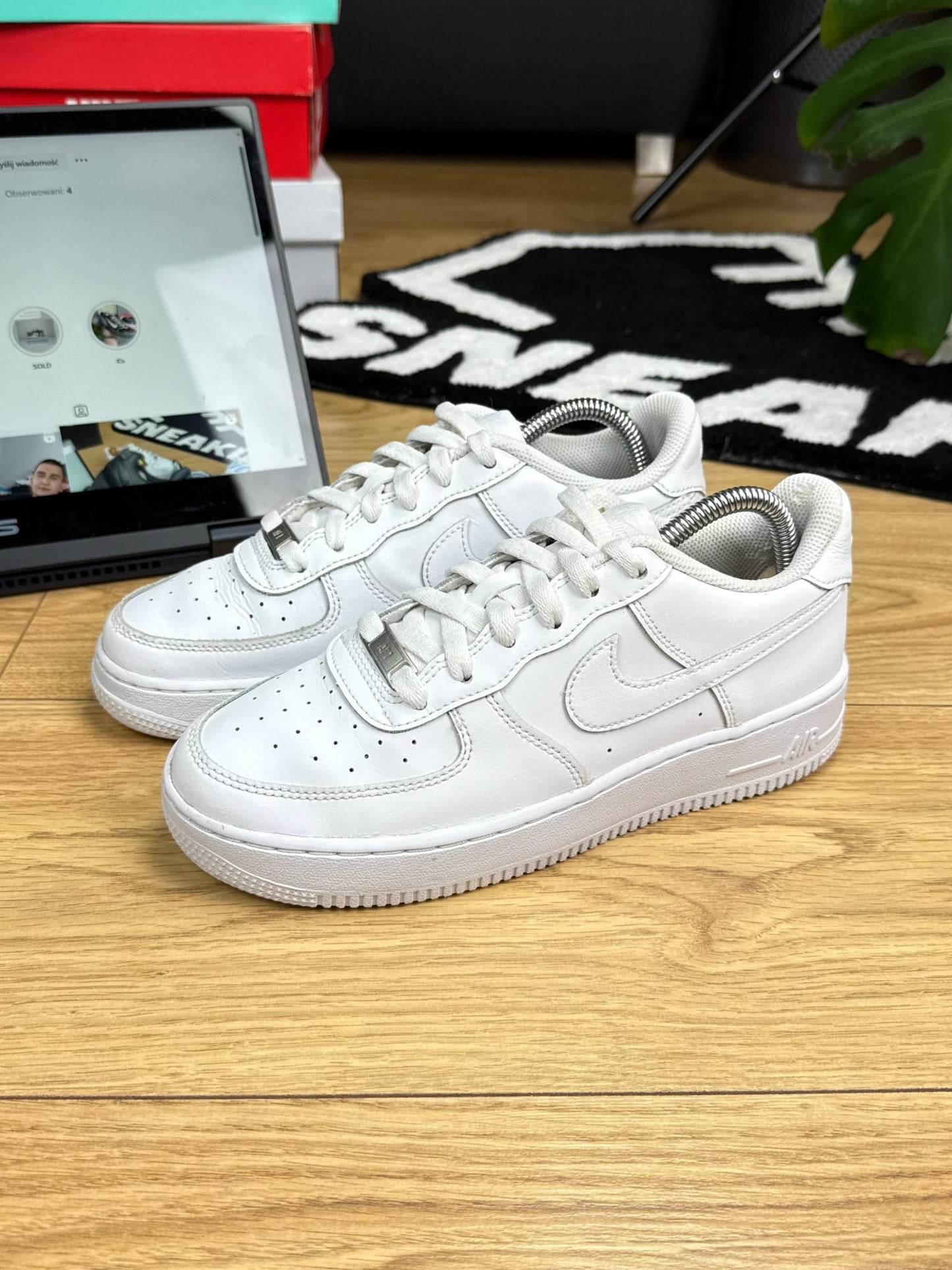 Nike Air Force 1 Low (38.5)