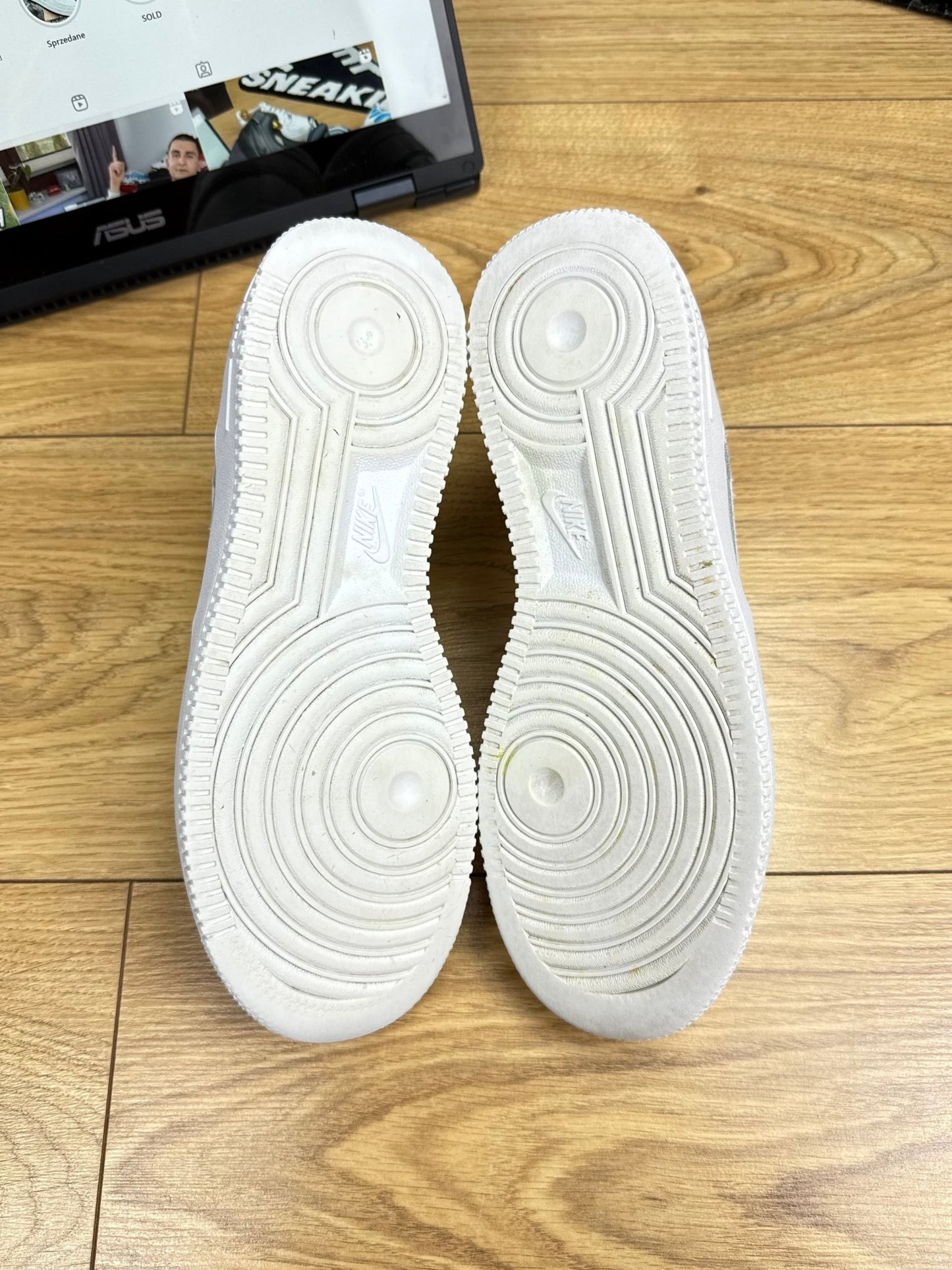 Nike Air Force 1 Low (38.5)