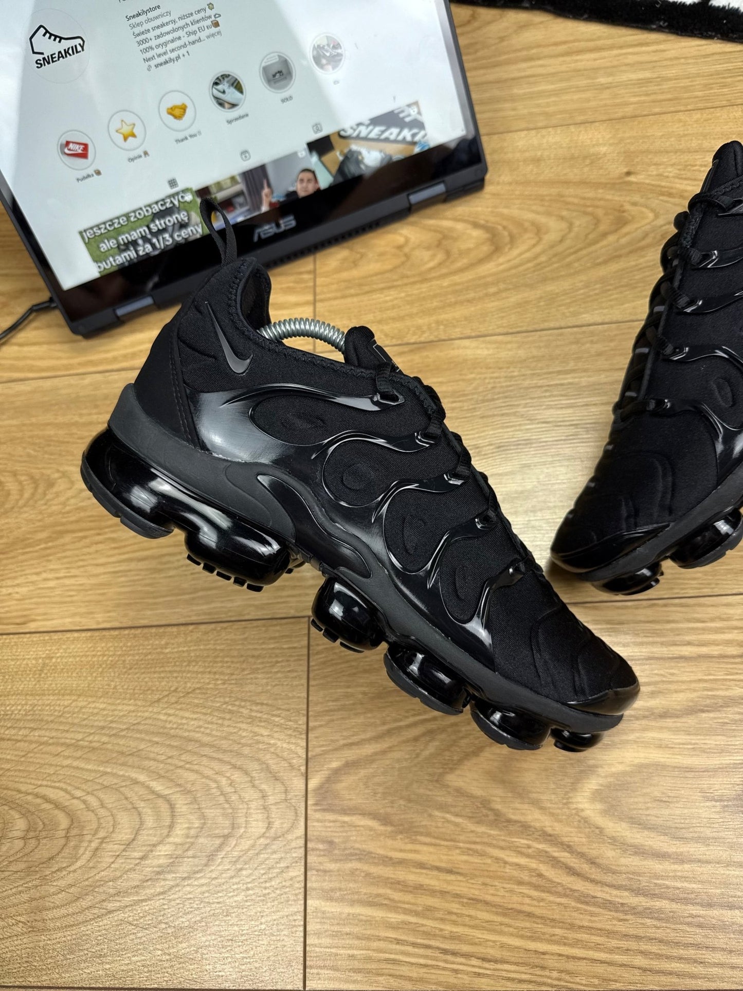 Nike Air Vapormax Plus (43)