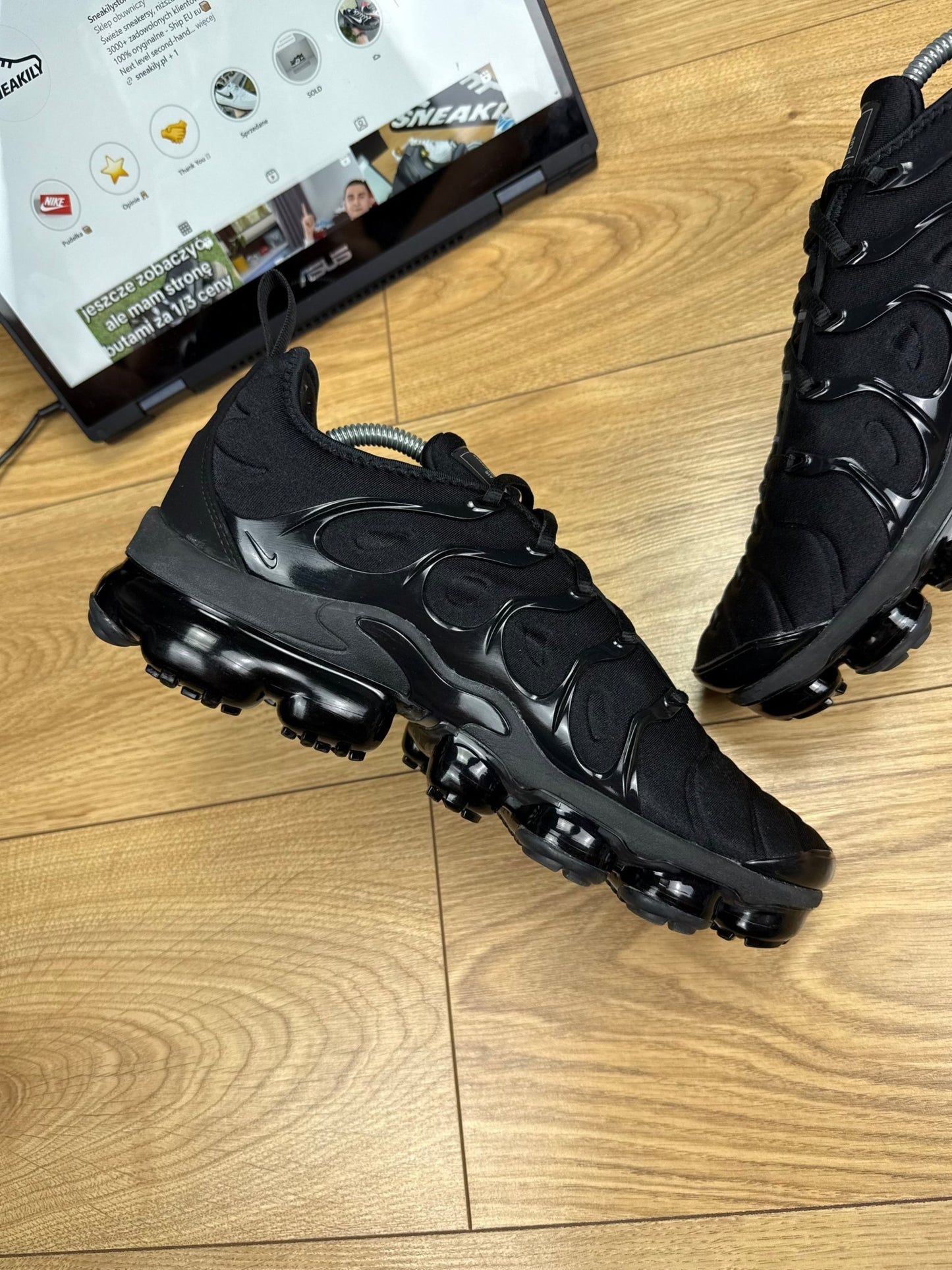 Nike Air Vapormax Plus (43)