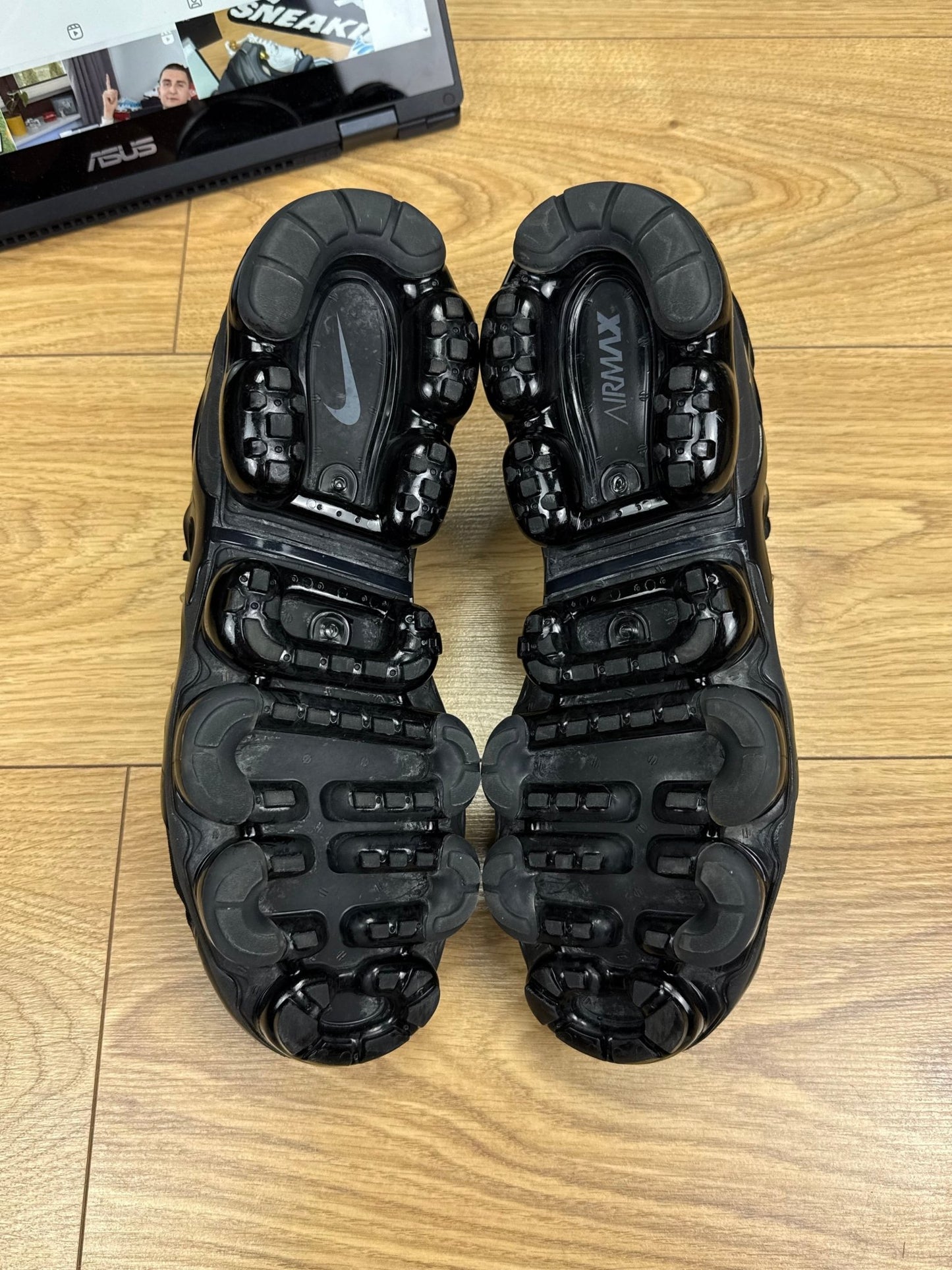 Nike Air Vapormax Plus (43)