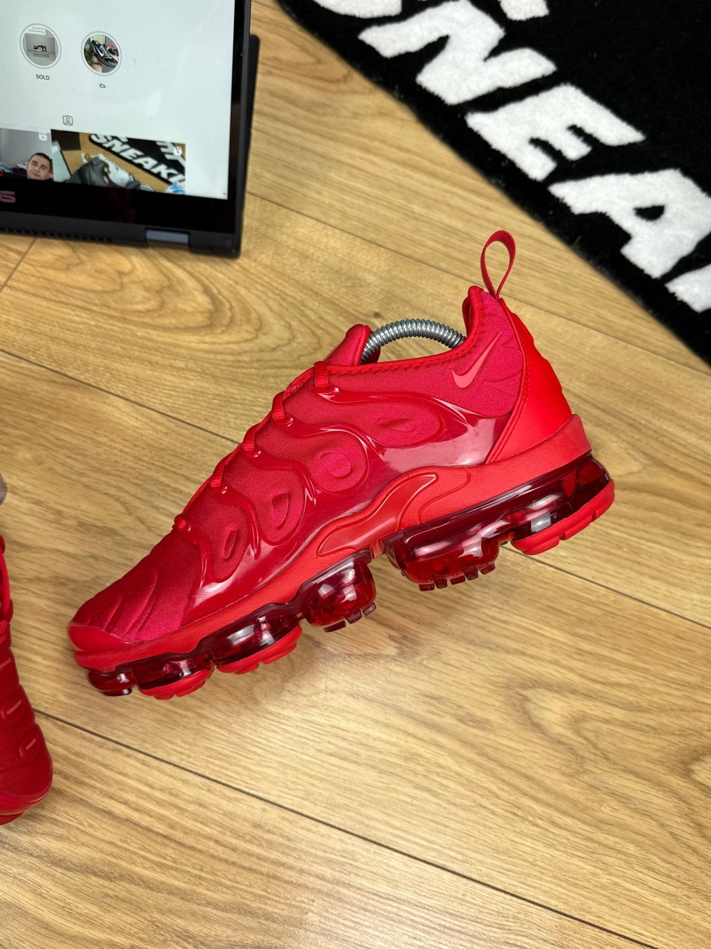 Nike Air Vapormax Plus (42.5)