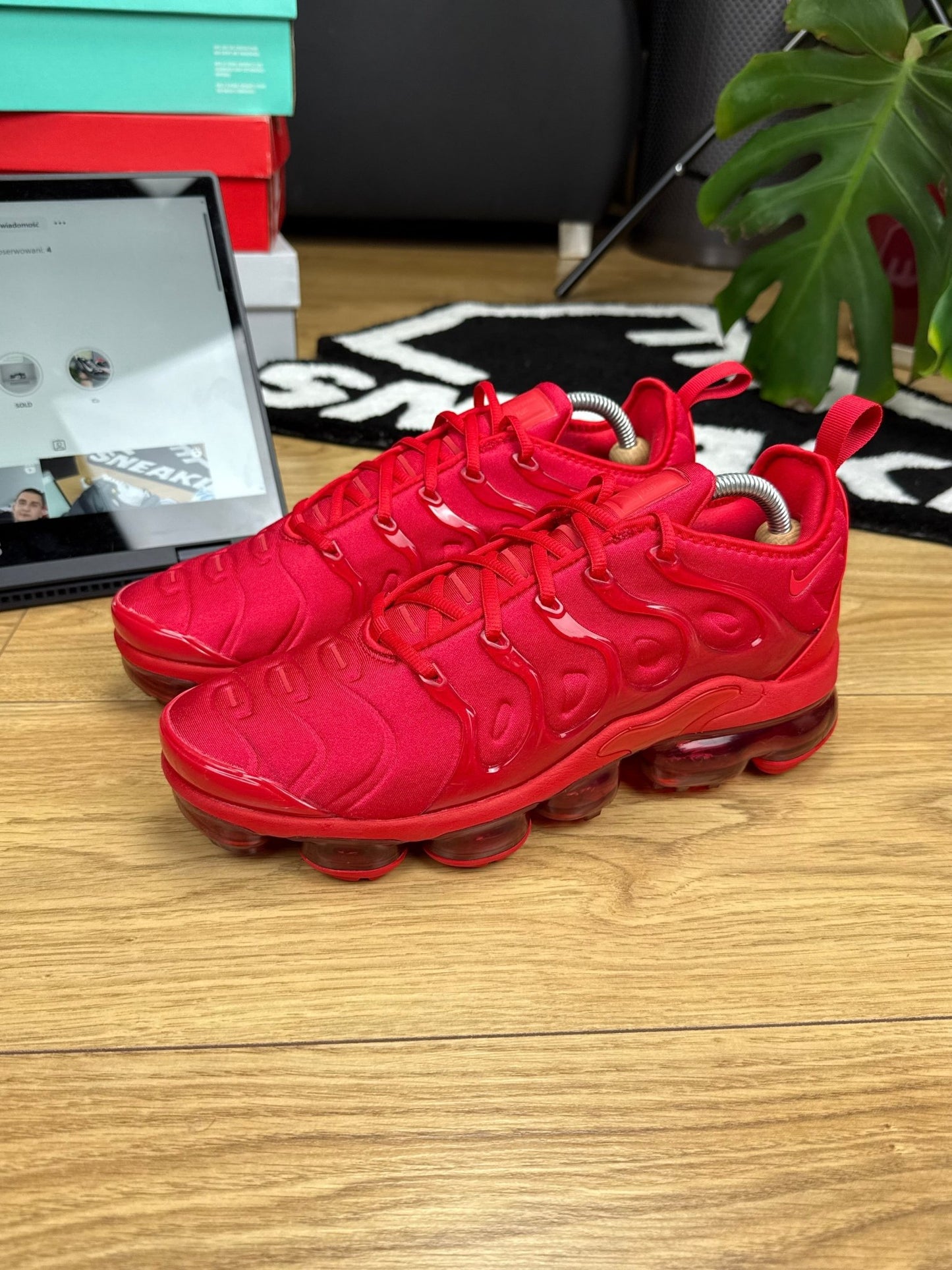 Nike Air Vapormax Plus (42.5)