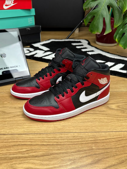 Nike Air Jordan 1 Mid (44)