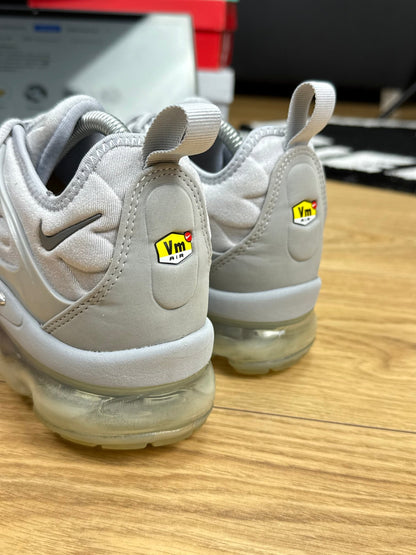 Nike Air Vapormax Plus (42)