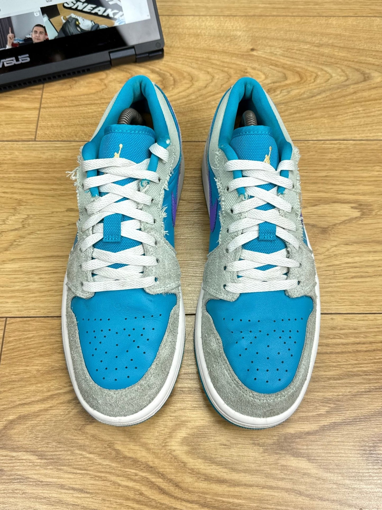Nike Air Jordan 1 Low (42.5)