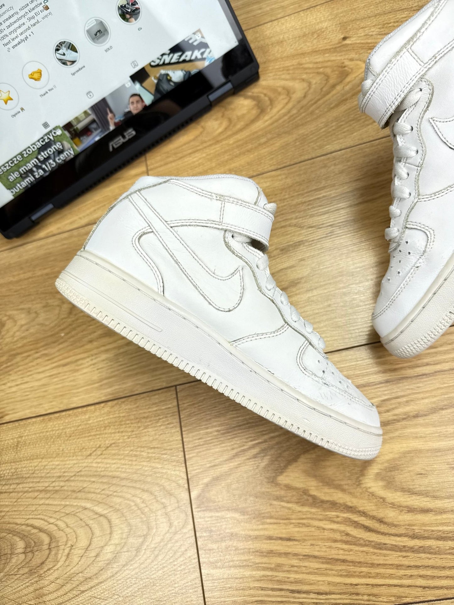Nike Air Force 1 Mid (37.5)