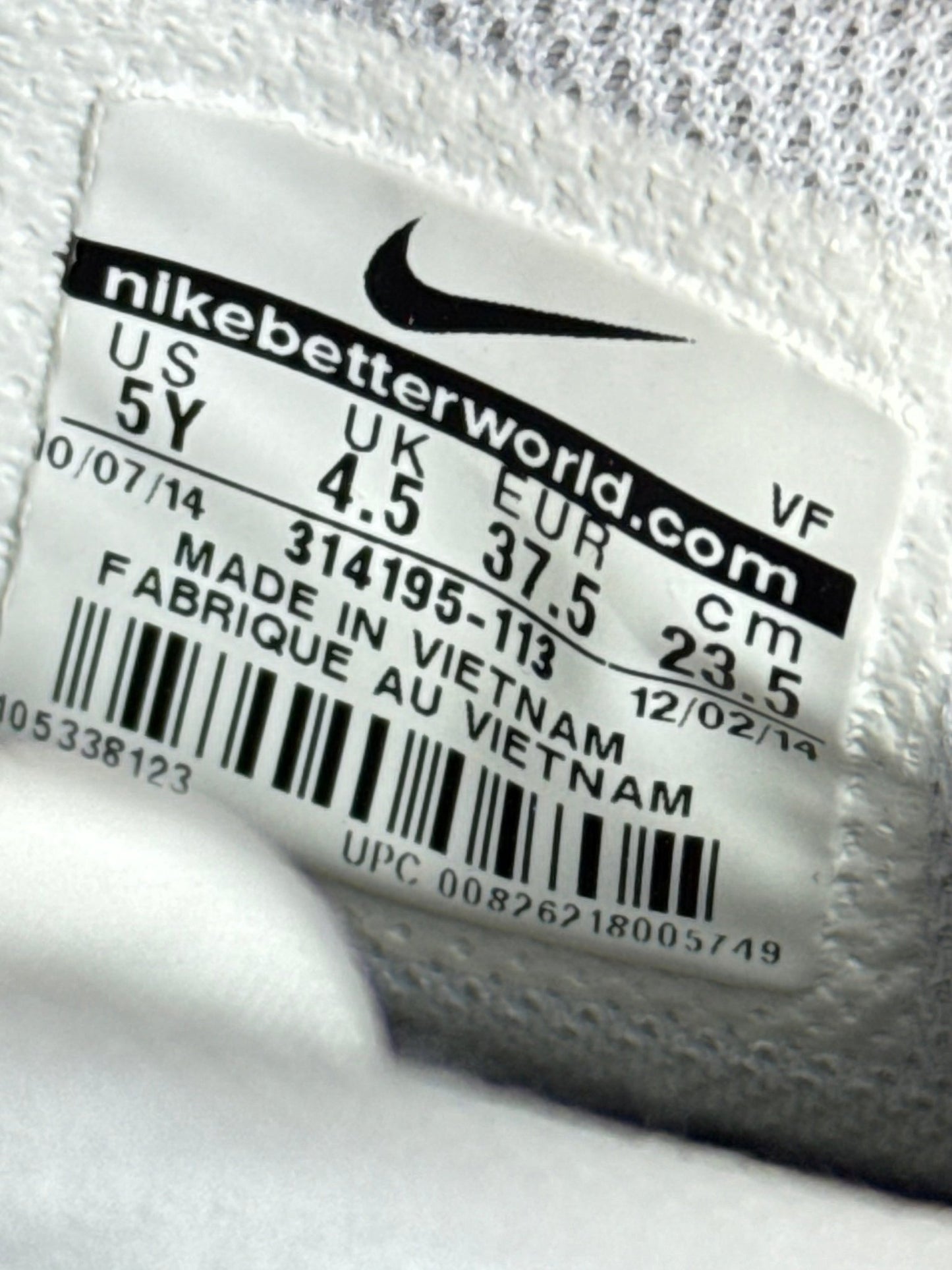 Nike Air Force 1 Mid (37.5)