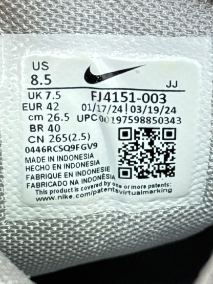 Nike Zoom Vomero 5 (42)