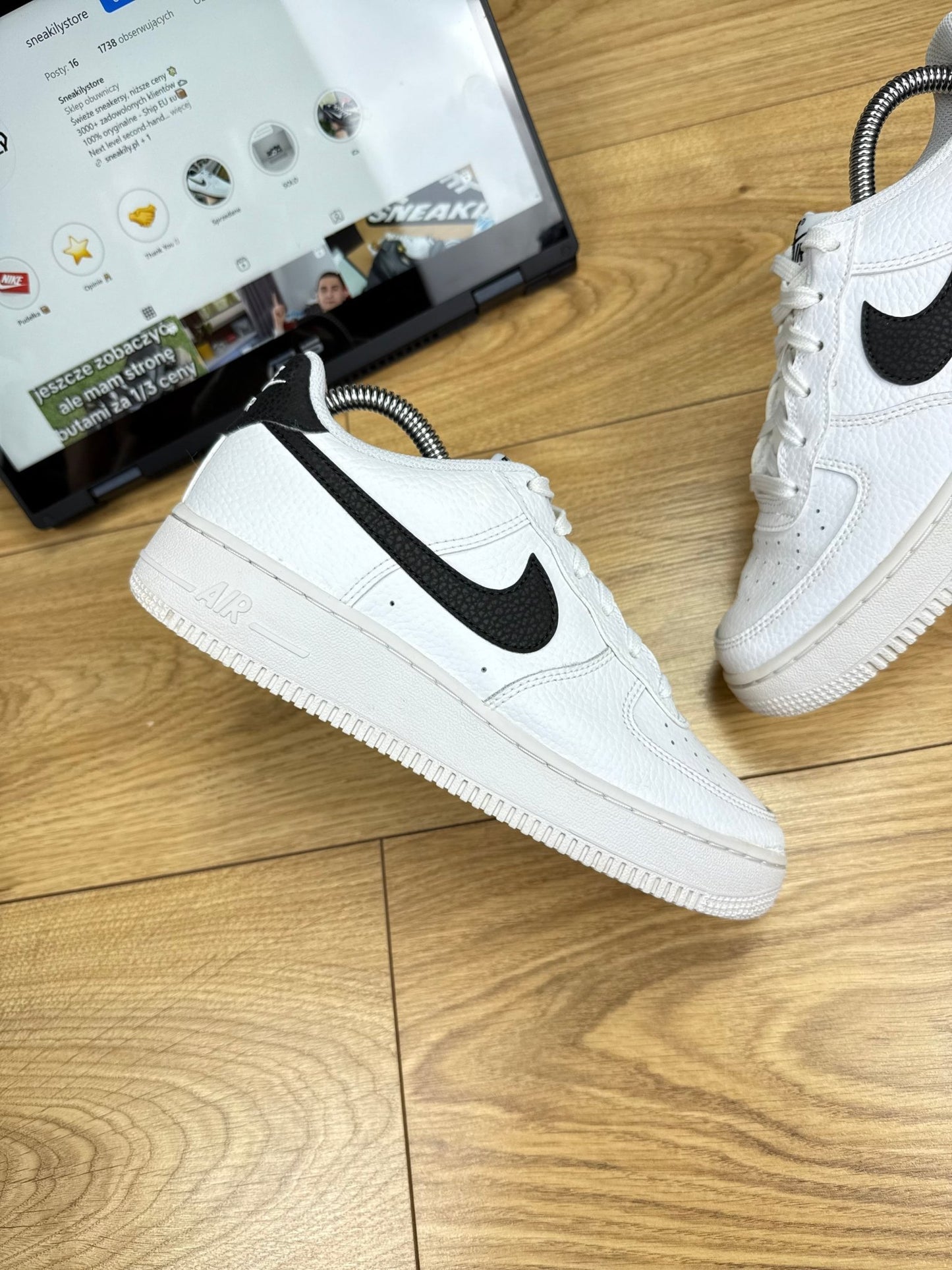 Nike Air Force 1 Low (38.5)