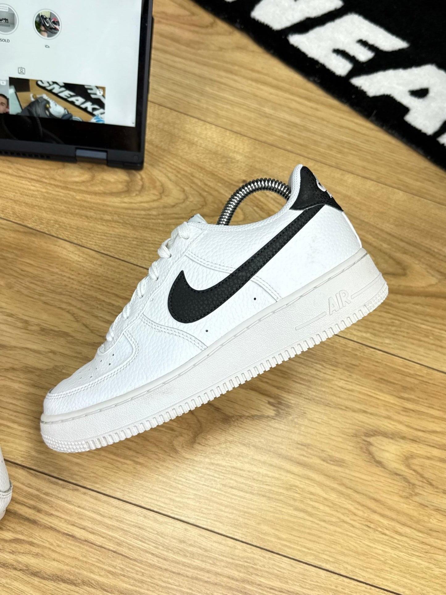 Nike Air Force 1 Low (38.5)