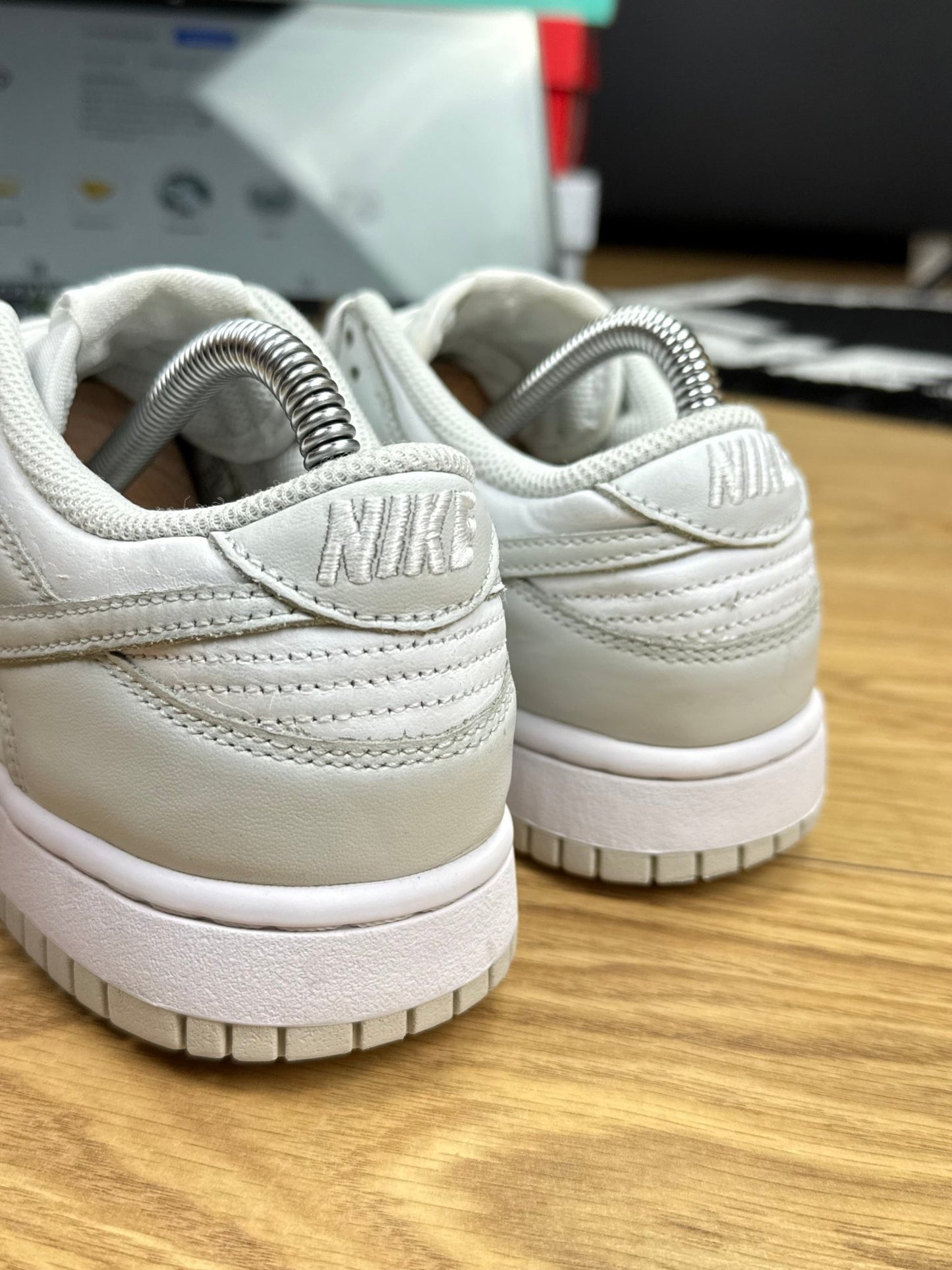 Nike Dunk Low (38.5)