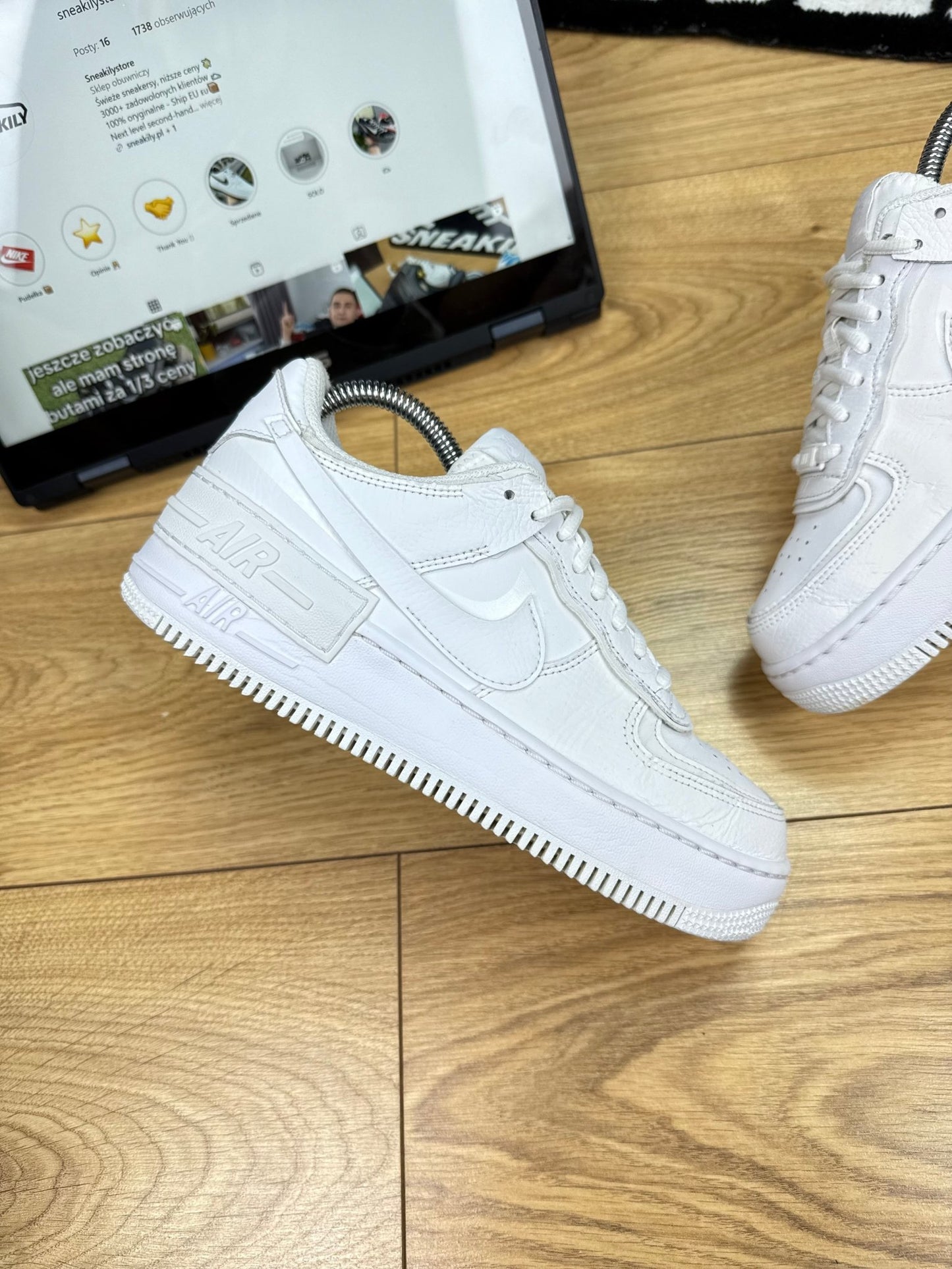 Nike Air Force 1 Low (37.5)