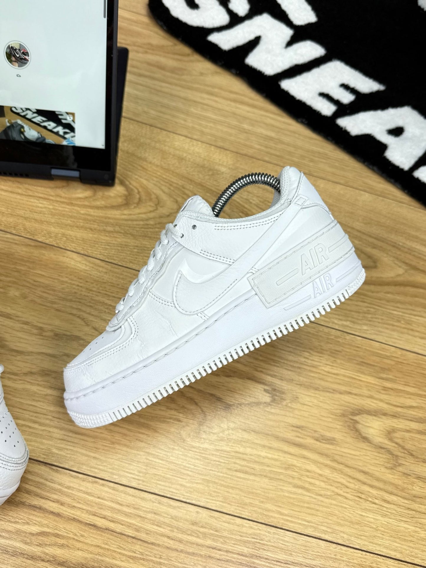 Nike Air Force 1 Low (37.5)