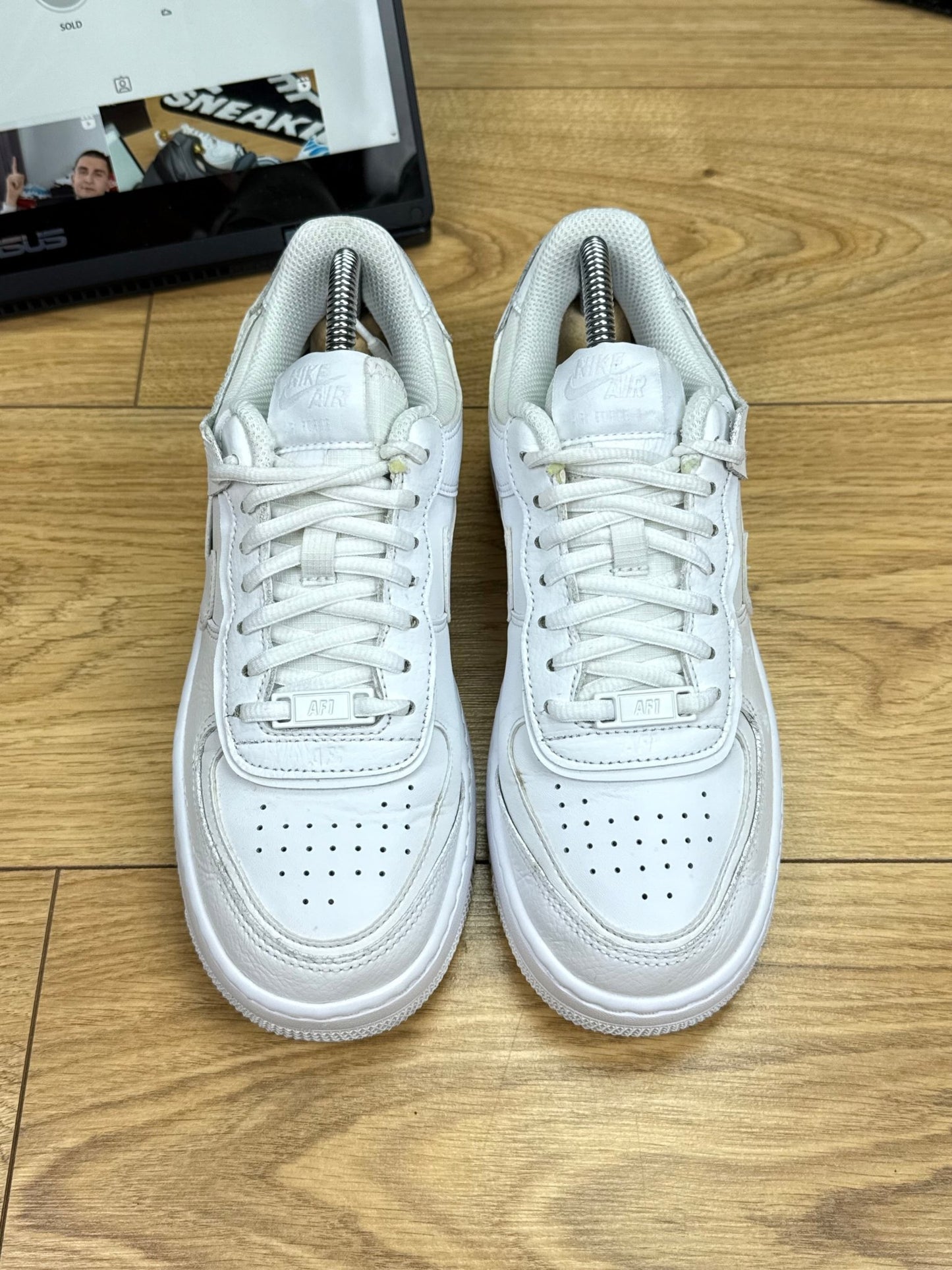 Nike Air Force 1 Low (37.5)