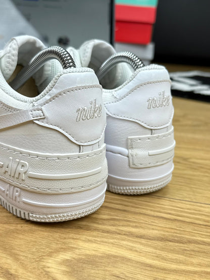 Nike Air Force 1 Low (37.5)
