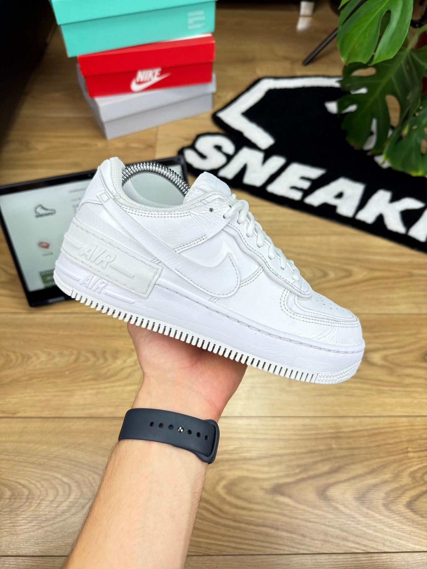 Nike Air Force 1 Low (37.5)