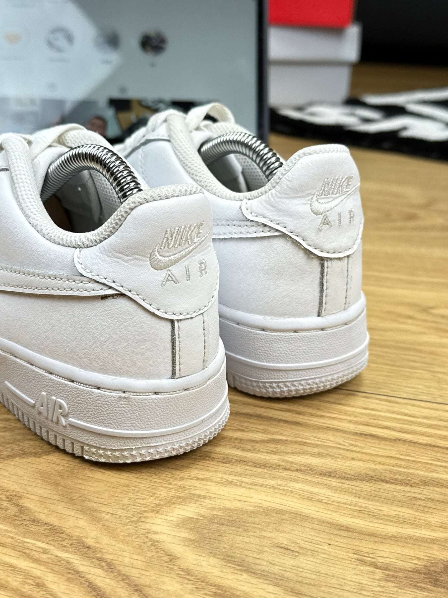 Nike Air Force 1 Low (36.5)