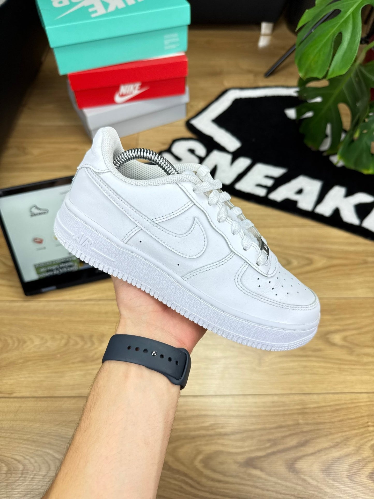 Nike Air Force 1 Low (36.5)