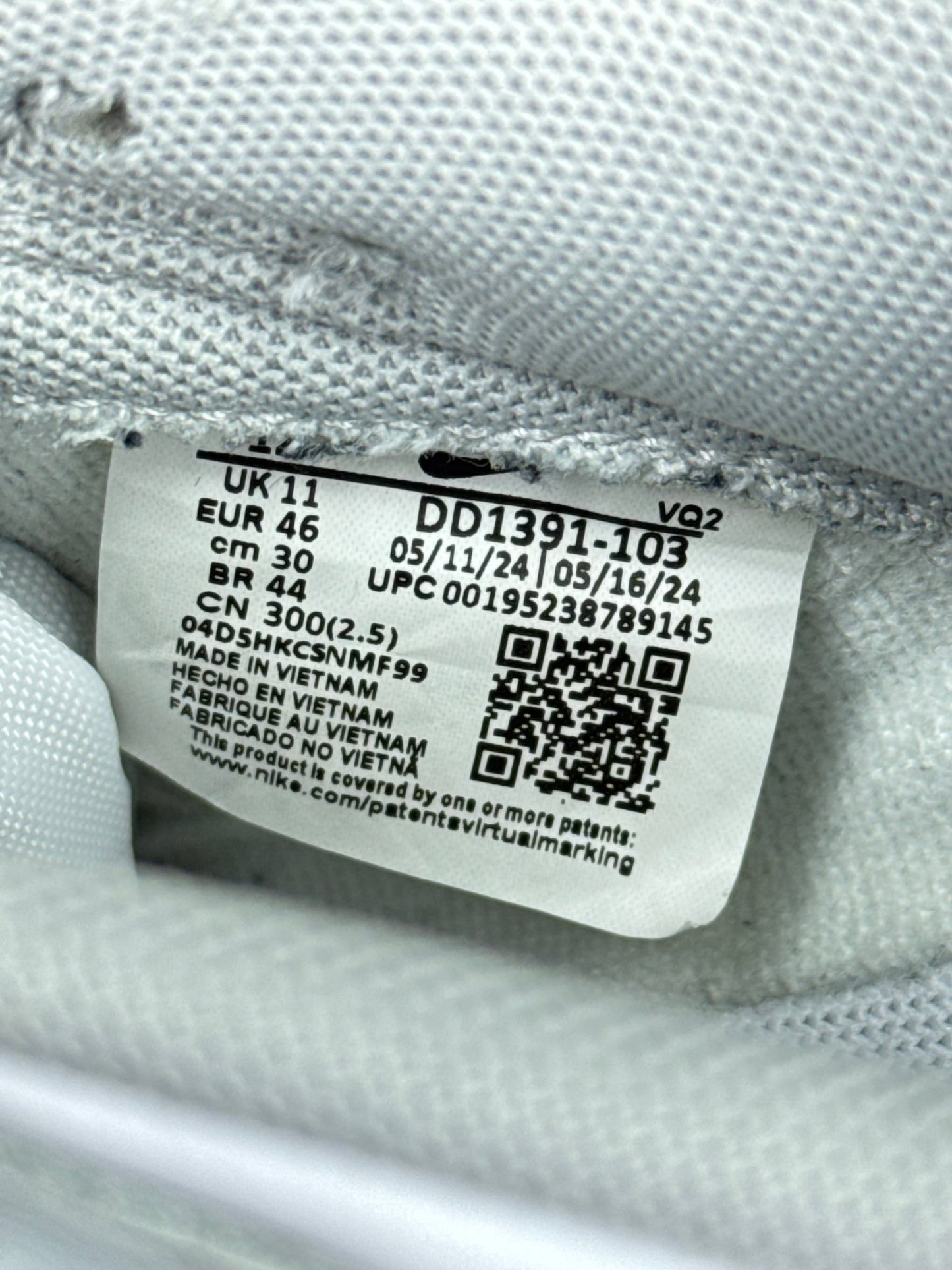 Nike Dunk Low (46)