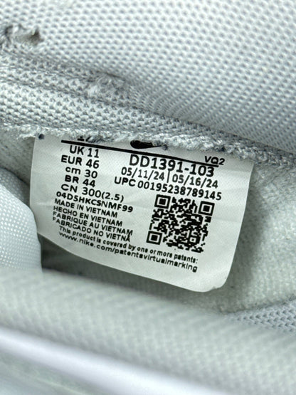 Nike Dunk Low (46)