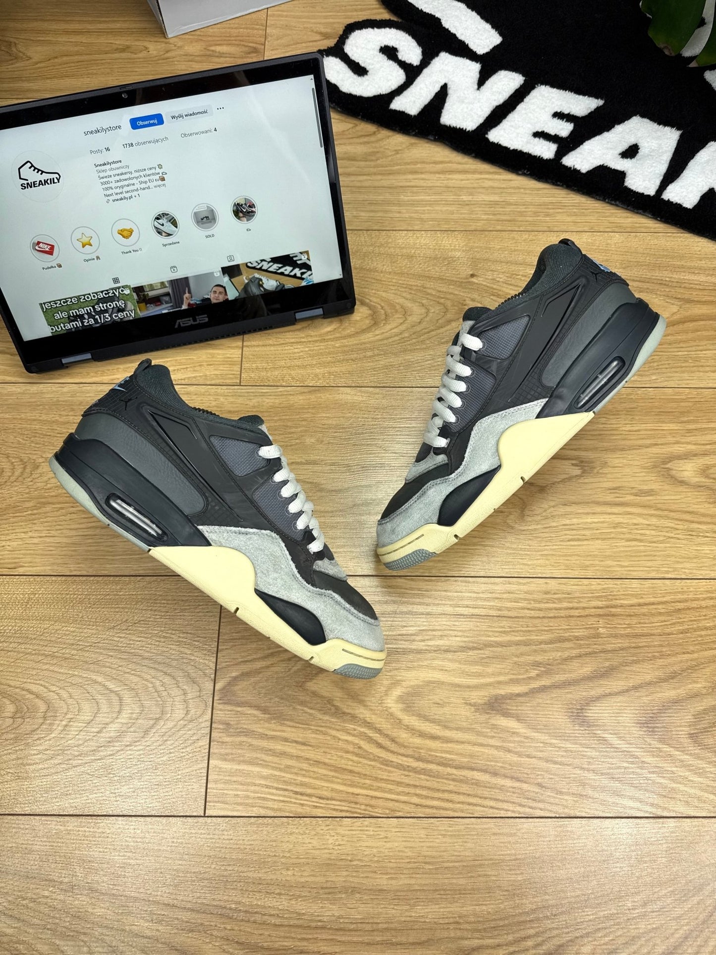 Nike Air Jordan 4 RM (44)