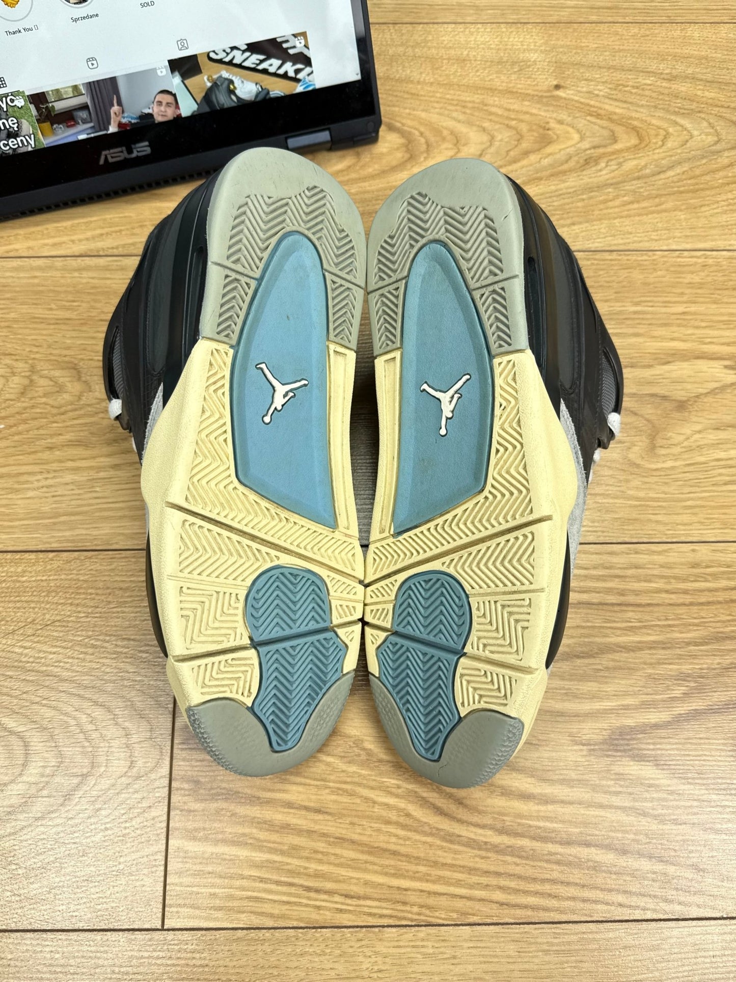 Nike Air Jordan 4 RM (44)