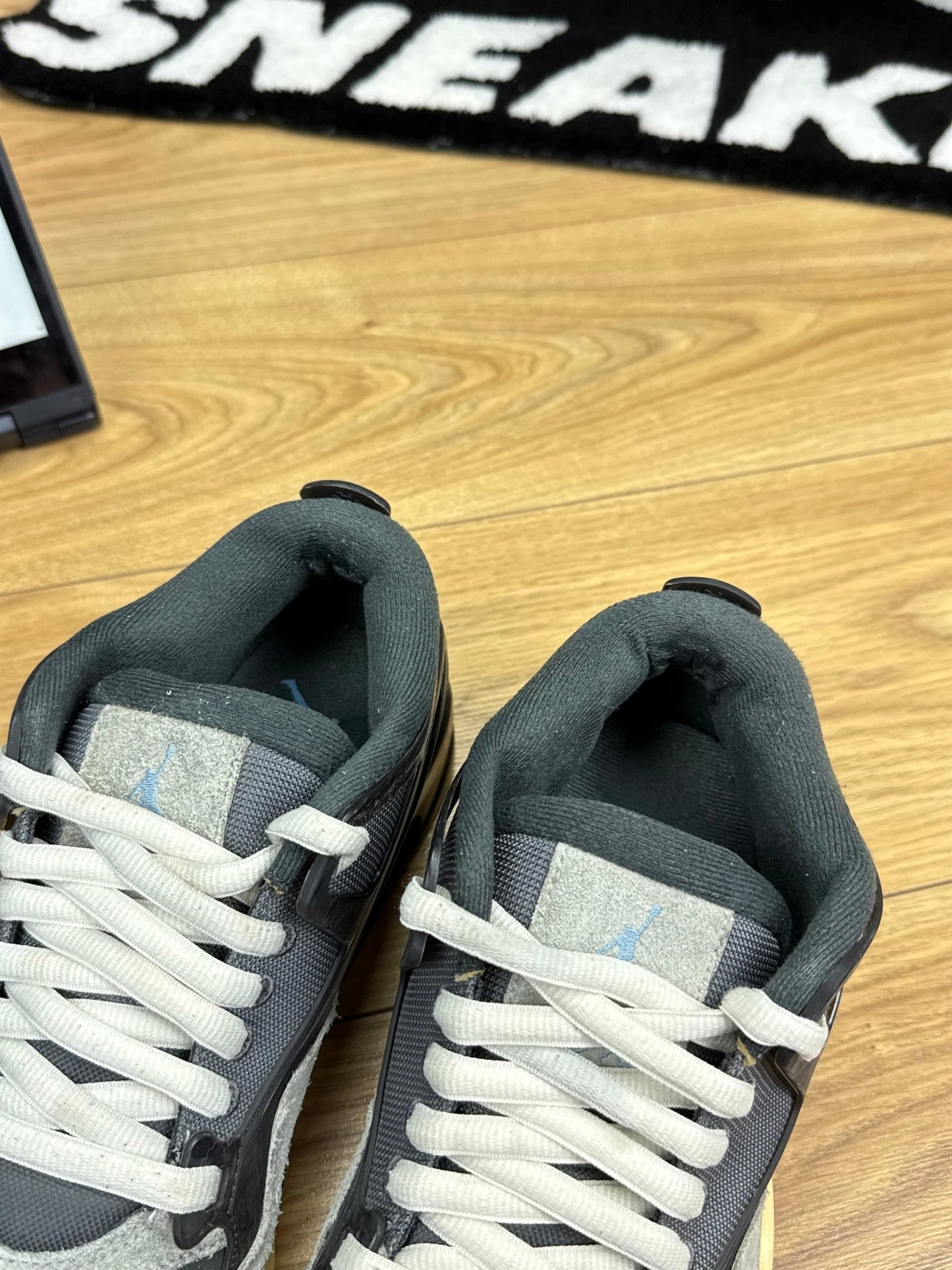 Nike Air Jordan 4 RM (44)