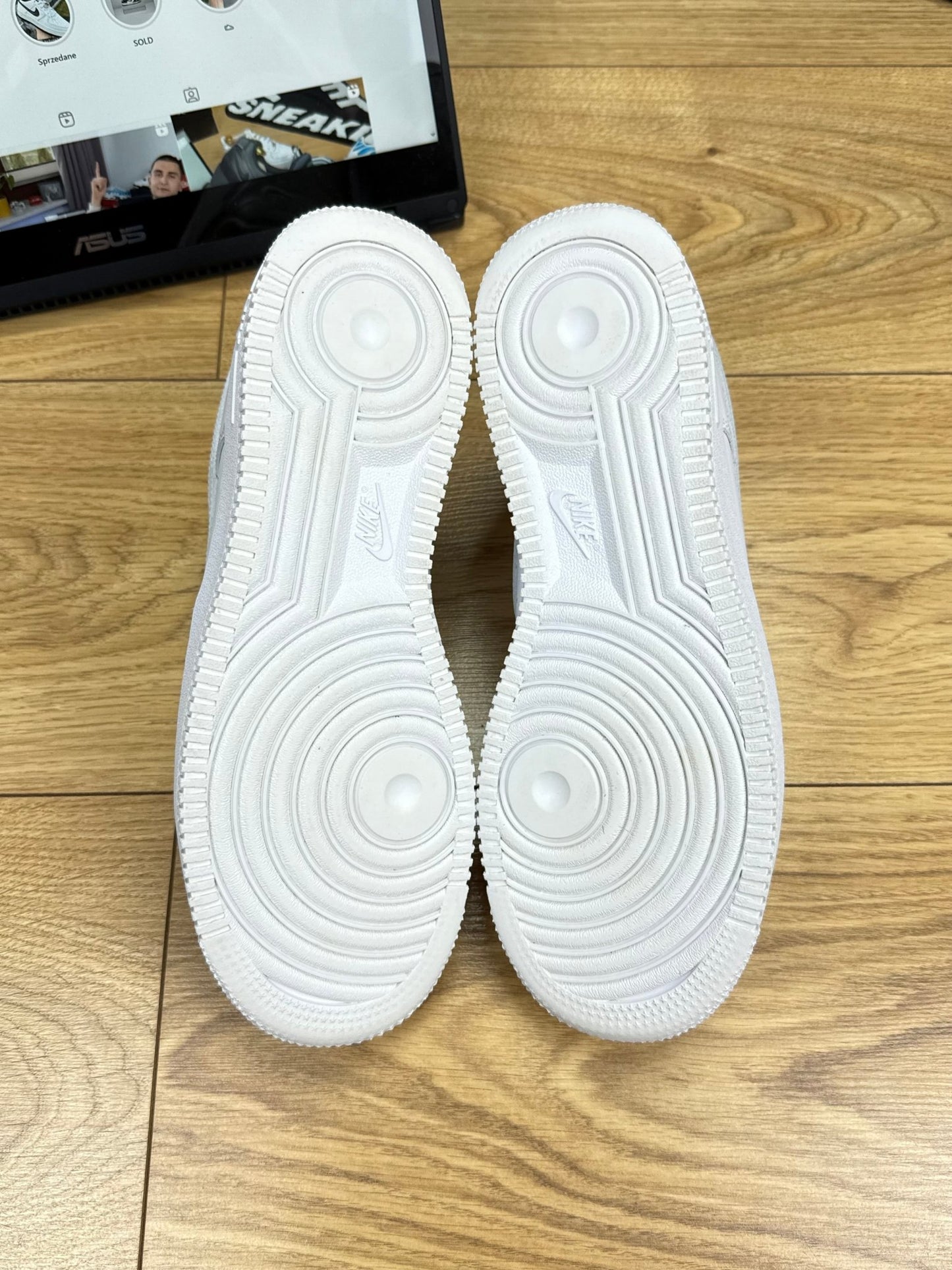 Nike Air Force 1 Low (41)