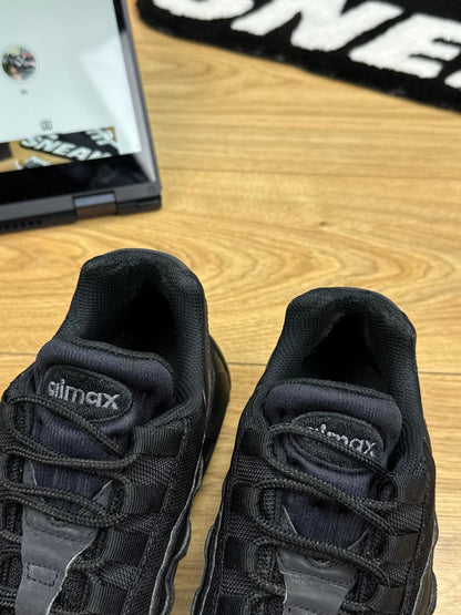 Nike Air Max 95 (42)