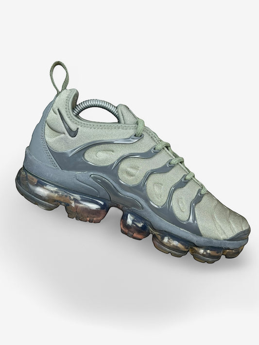 Nike Air Vapormax Plus (42)