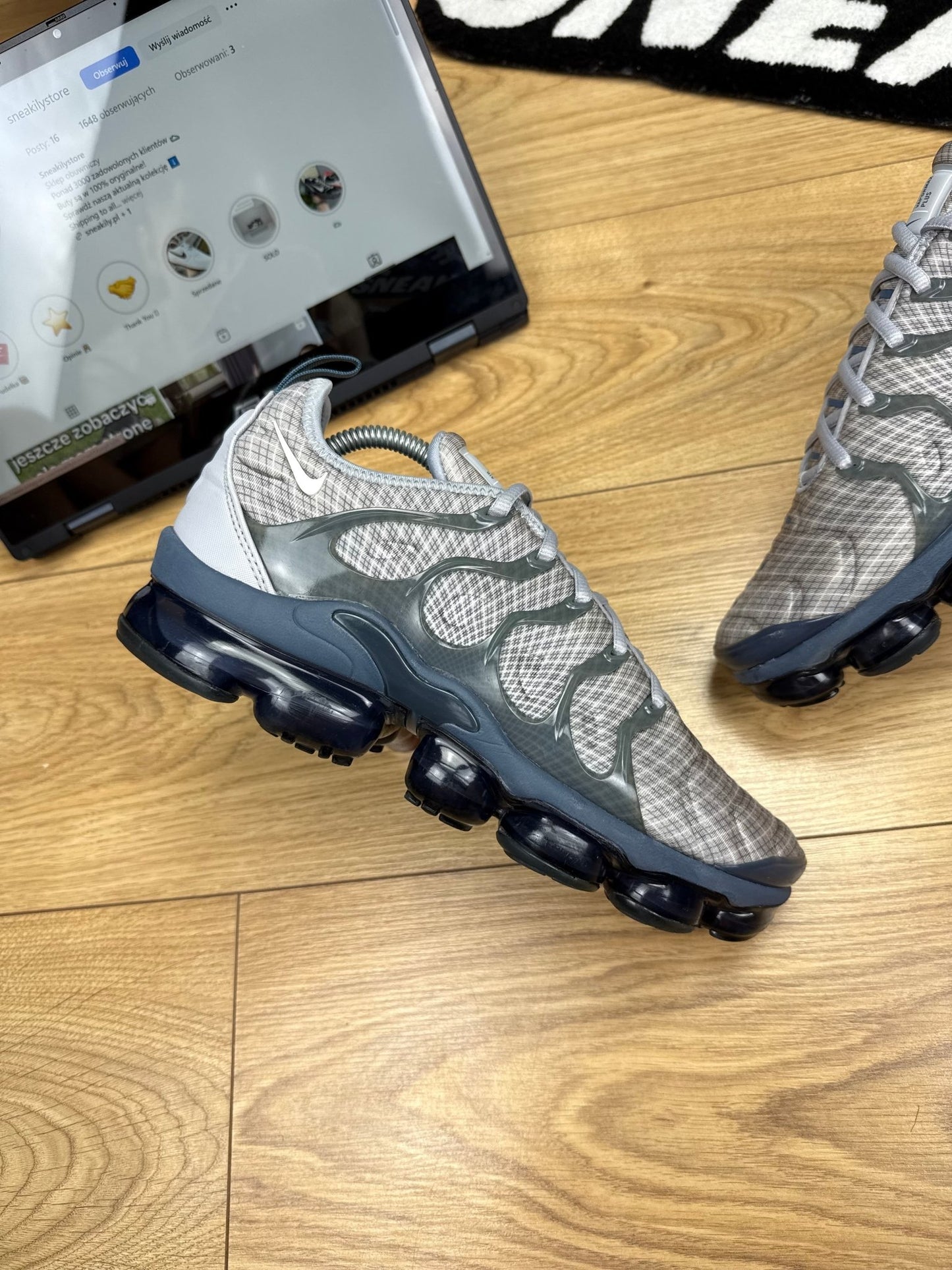 Nike Air Vapormax Plus (42)