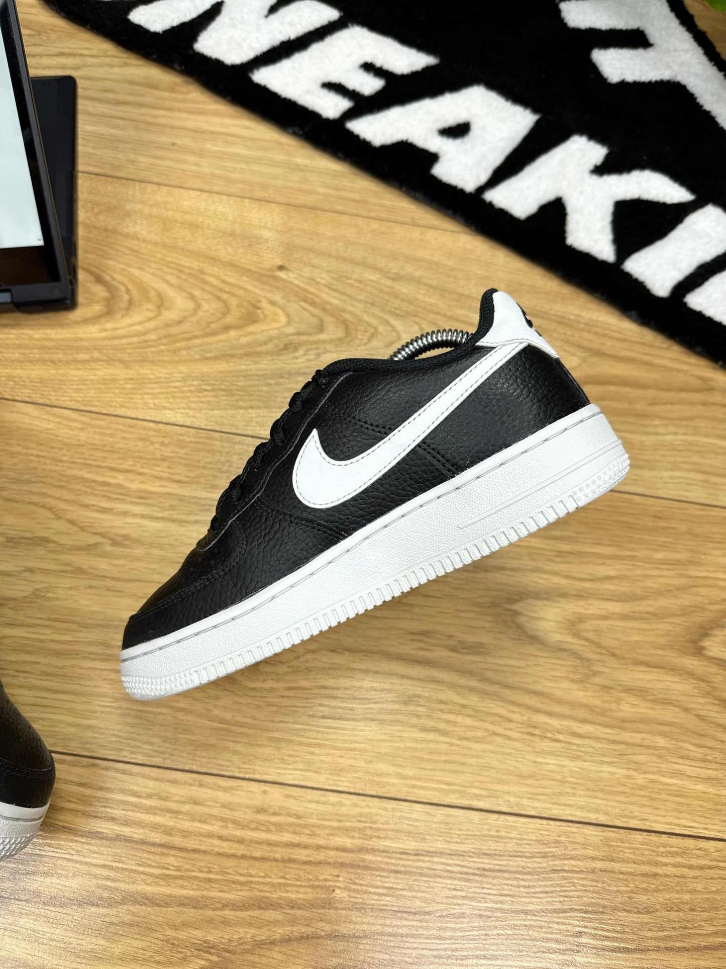 Nike Air Force 1 Low (36.5)