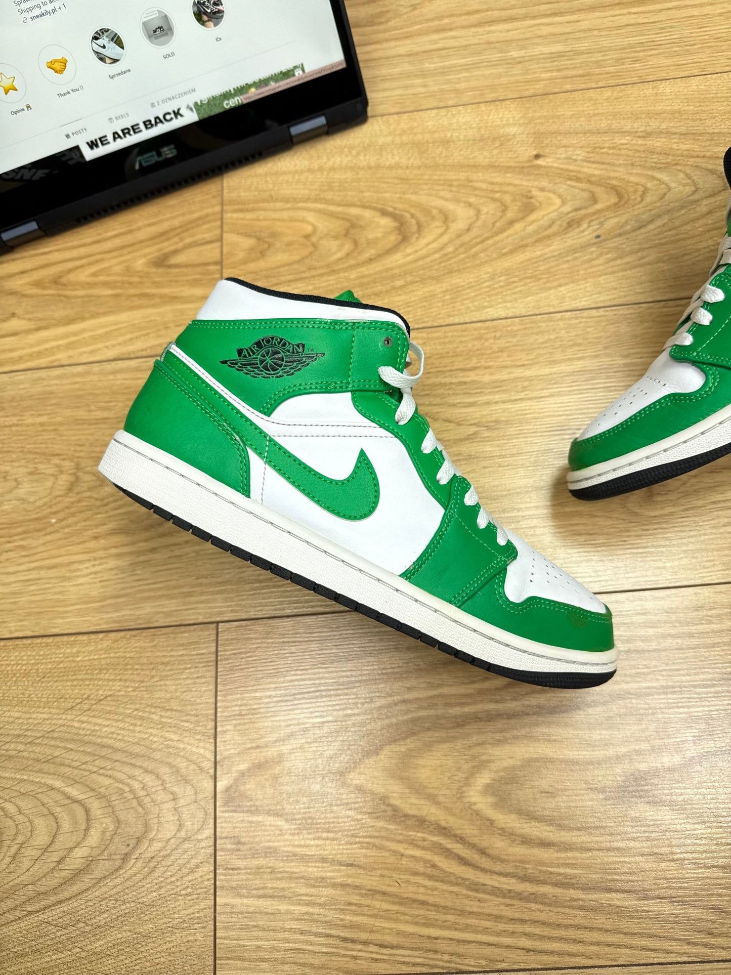 Nike Air Jordan 1 Mid (42)