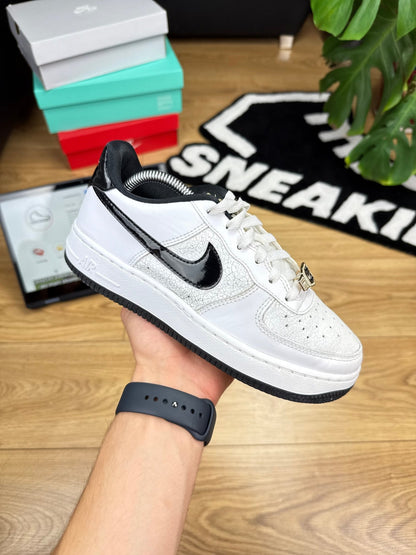Nike Air Force 1 Low (37.5)