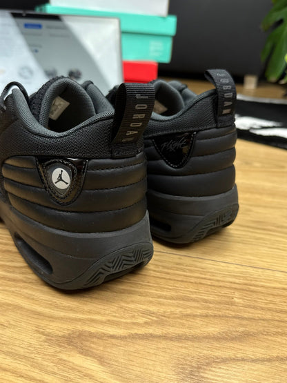 Nike Air Jordan Max Aura 6 (42.5)