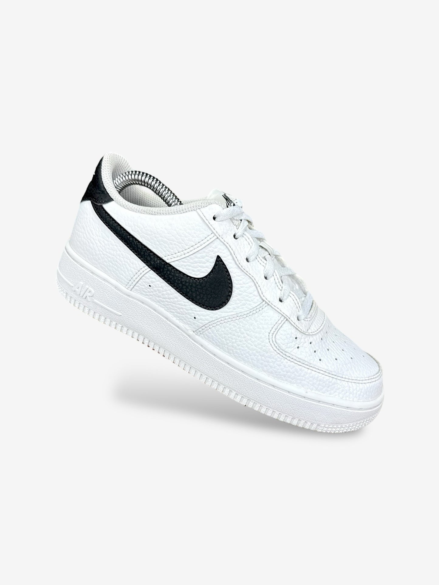 Nike Air Force 1 Low (38.5)