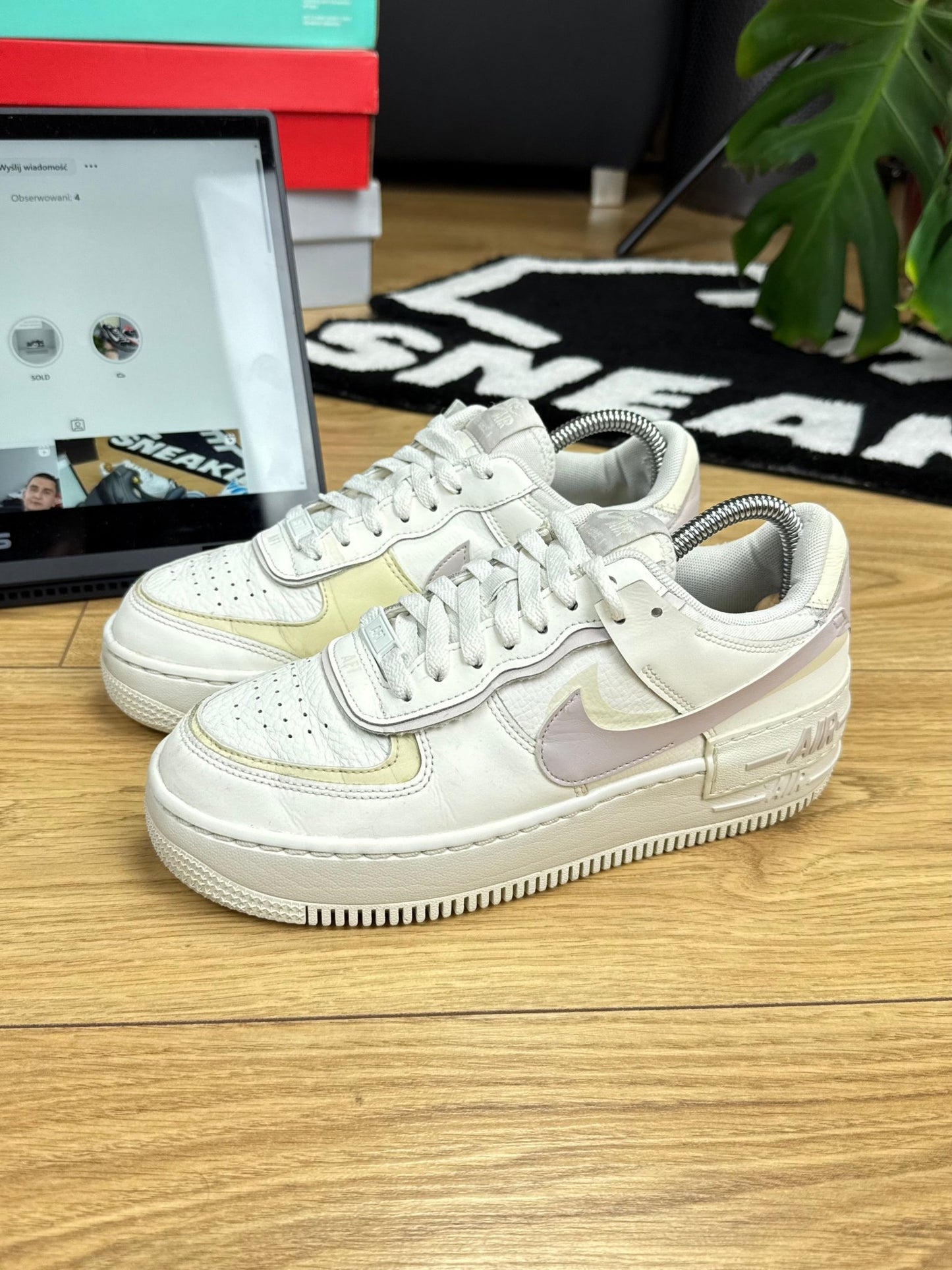 Nike Air Force 1 Low (38.5)